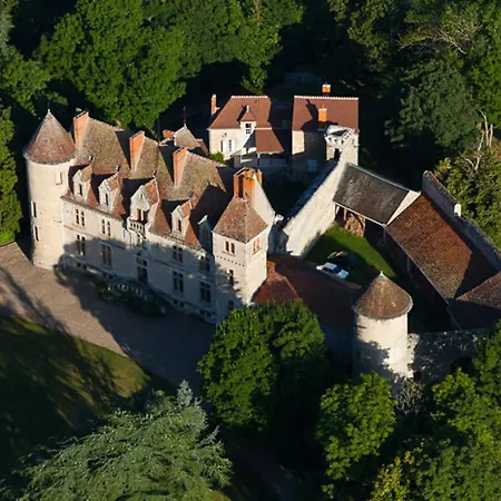 Casa vacanze ébreuil, 3 Pièces, 5 Personnes - Fr-1-489-70