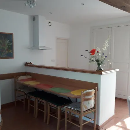 Maison Independante Avec Terrasse, Wifi, Jardin, Proche Chateau - Fr-1-489-70 Dom wakacyjny Ebreuil
